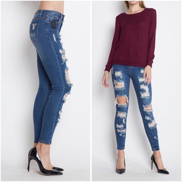 Essential Destroyed Jean - Picture 2 of 3